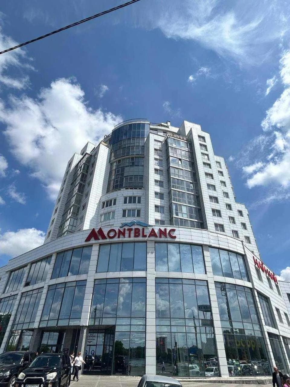 Апартаменти Мон Блан Khmel'nyts'kyy Ngoại thất bức ảnh